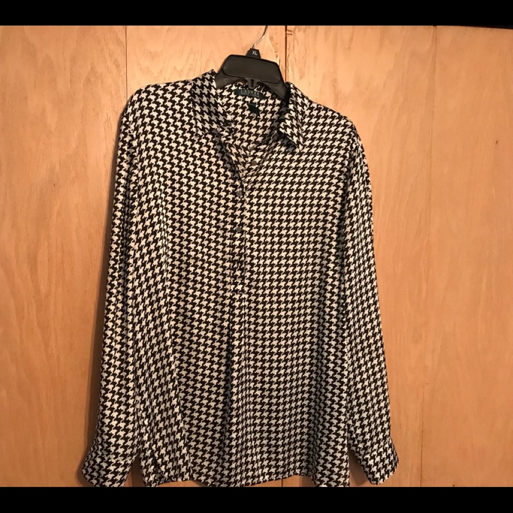Ralph Lauren Satiny top - size XL